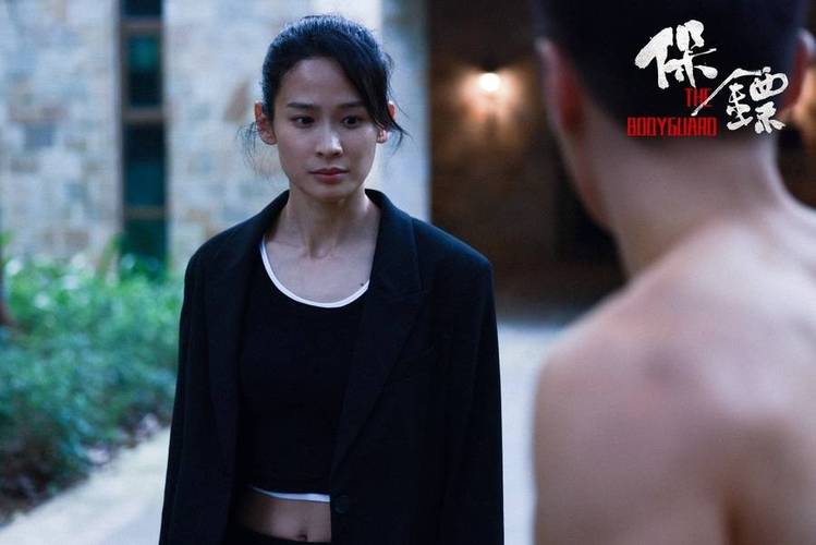 保镖h版电影在线观看_保镖电影完整版_电影保镖视频完整版