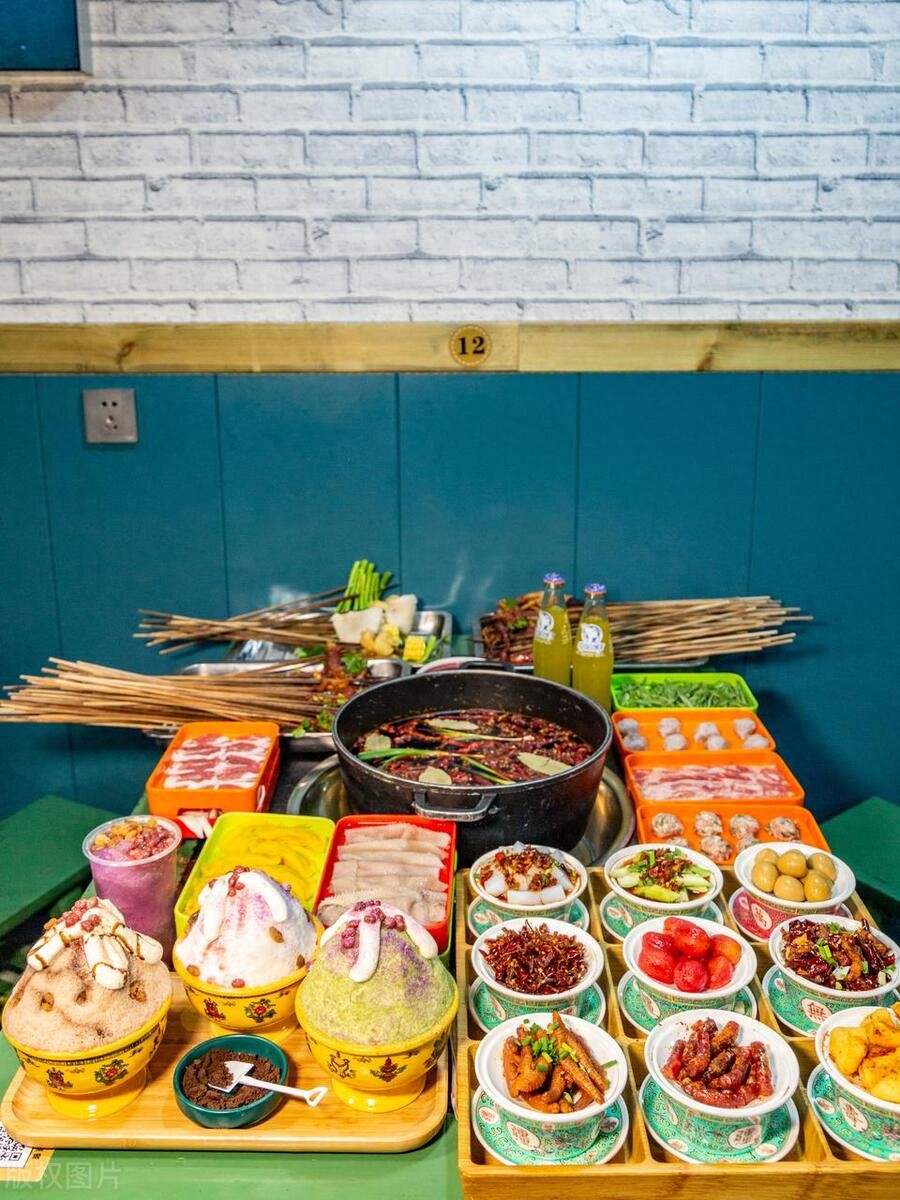 重庆6大鬼饮食夜市，凌晨3点人声鼎沸！本地人带路才找得到